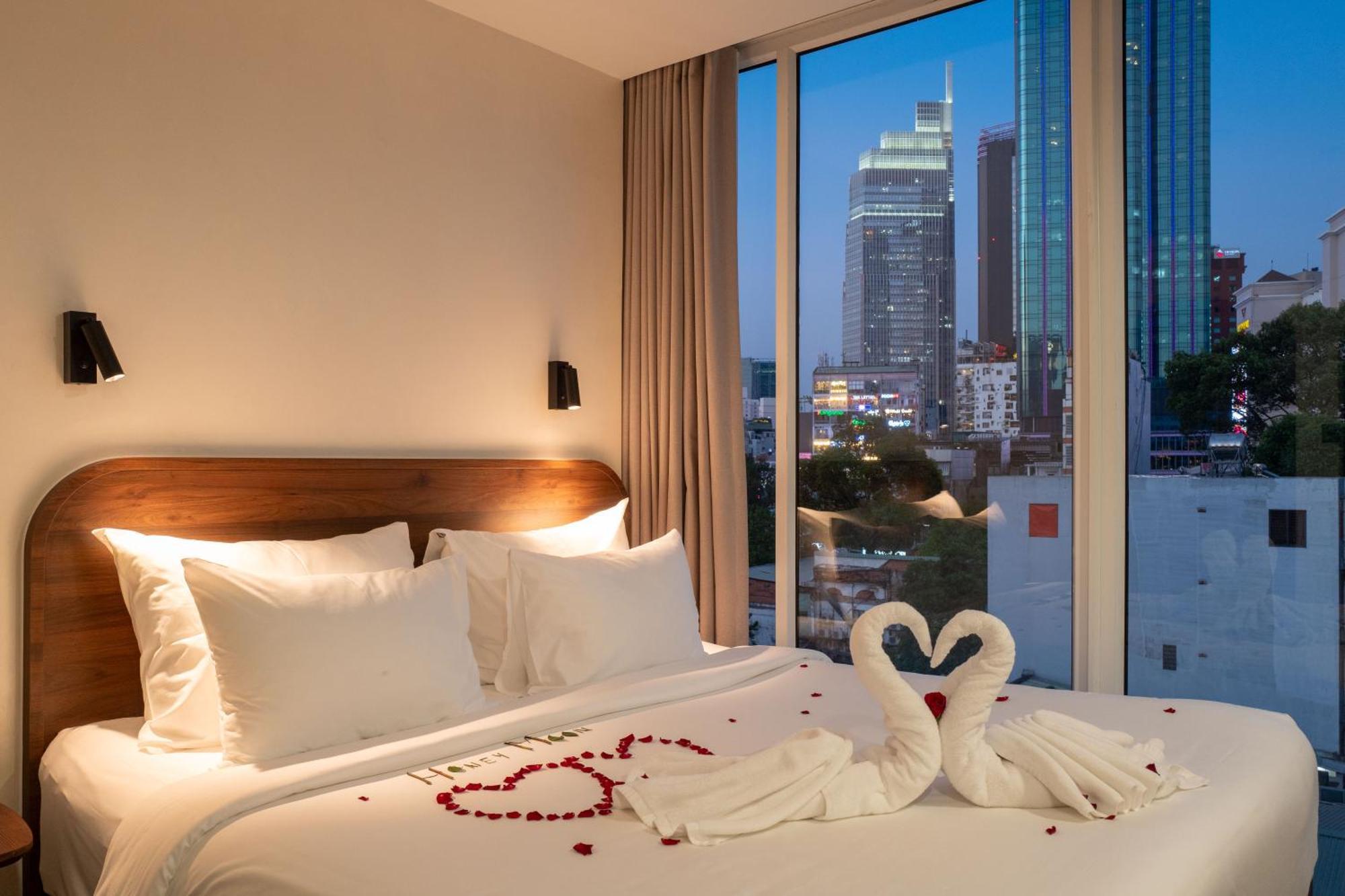 Hato Saigon Boutique Hotel & Rooftop โฮจิมินห์ซิตี้ ภายนอก รูปภาพ