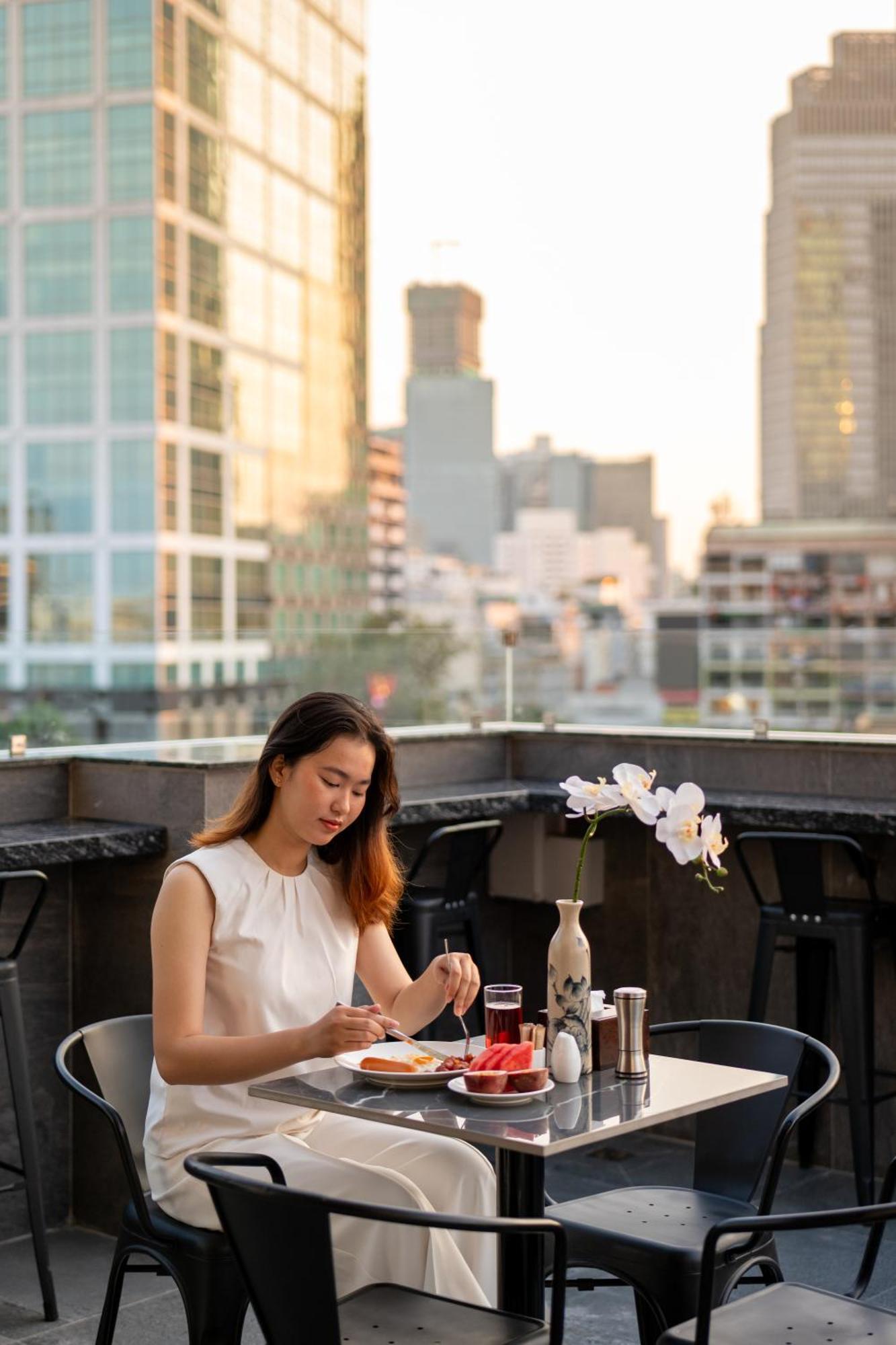 Hato Saigon Boutique Hotel & Rooftop โฮจิมินห์ซิตี้ ภายนอก รูปภาพ