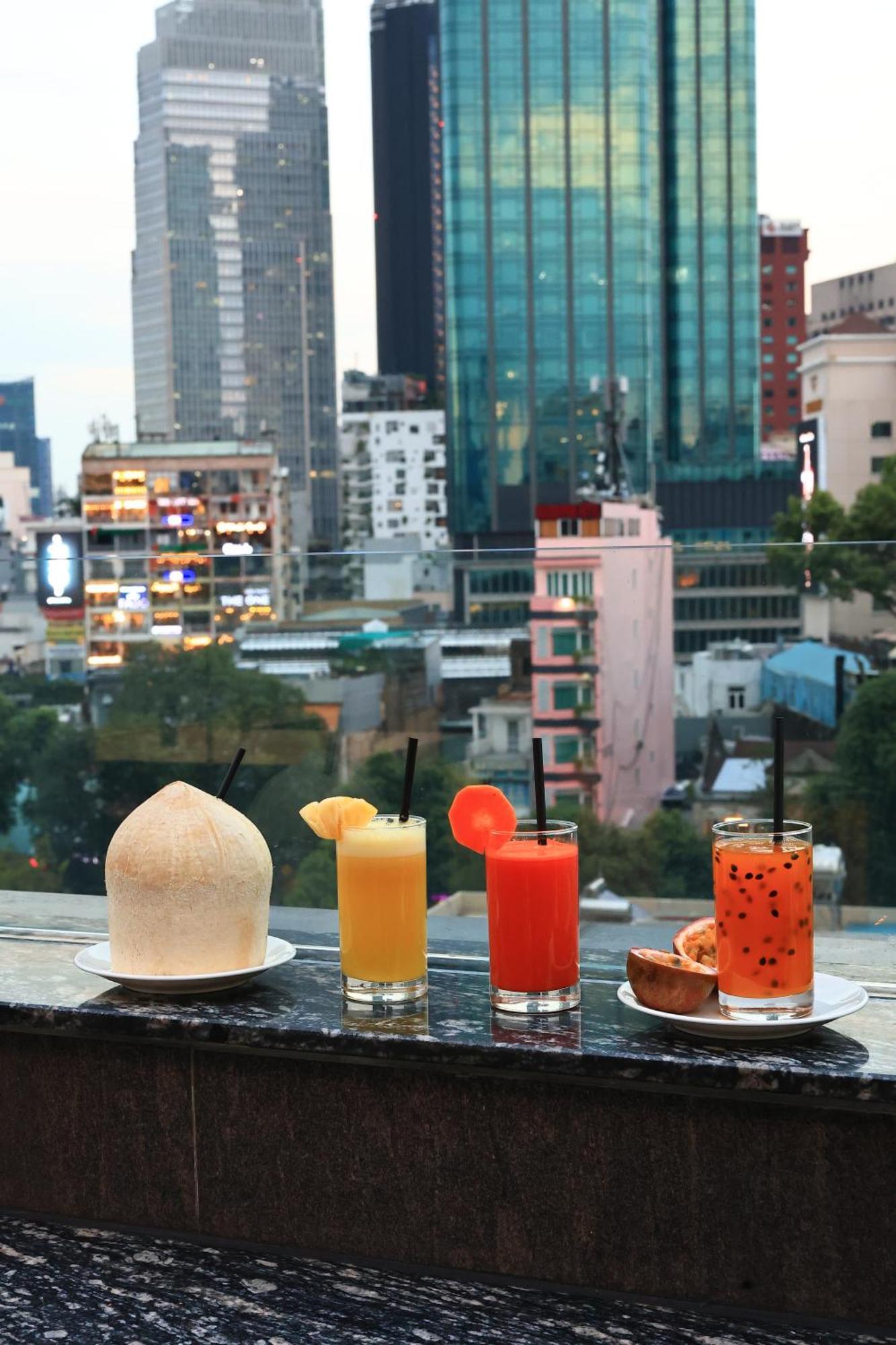 Hato Saigon Boutique Hotel & Rooftop โฮจิมินห์ซิตี้ ภายนอก รูปภาพ