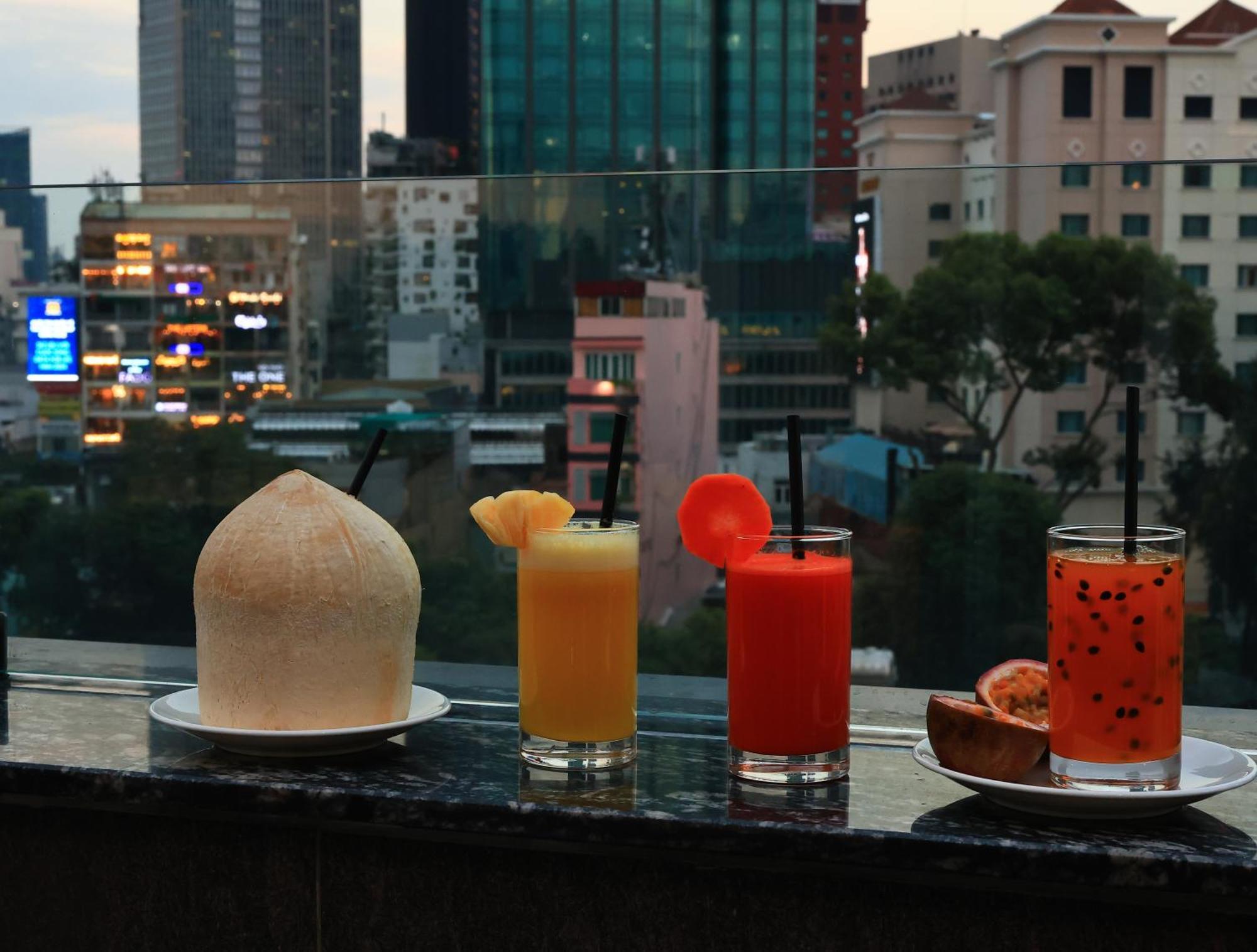 Hato Saigon Boutique Hotel & Rooftop โฮจิมินห์ซิตี้ ภายนอก รูปภาพ